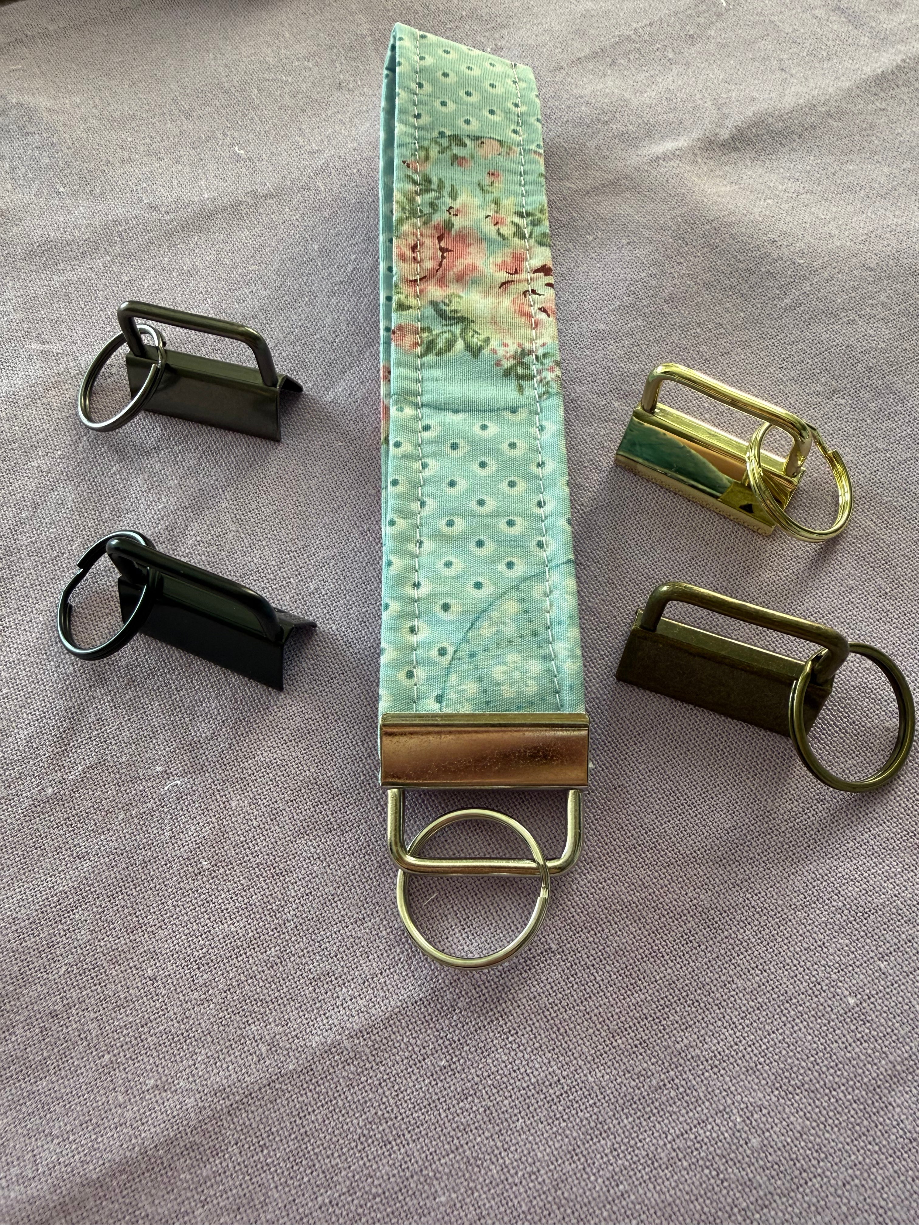 Wristlet Schlüsselanhänger "Blue garden charm"