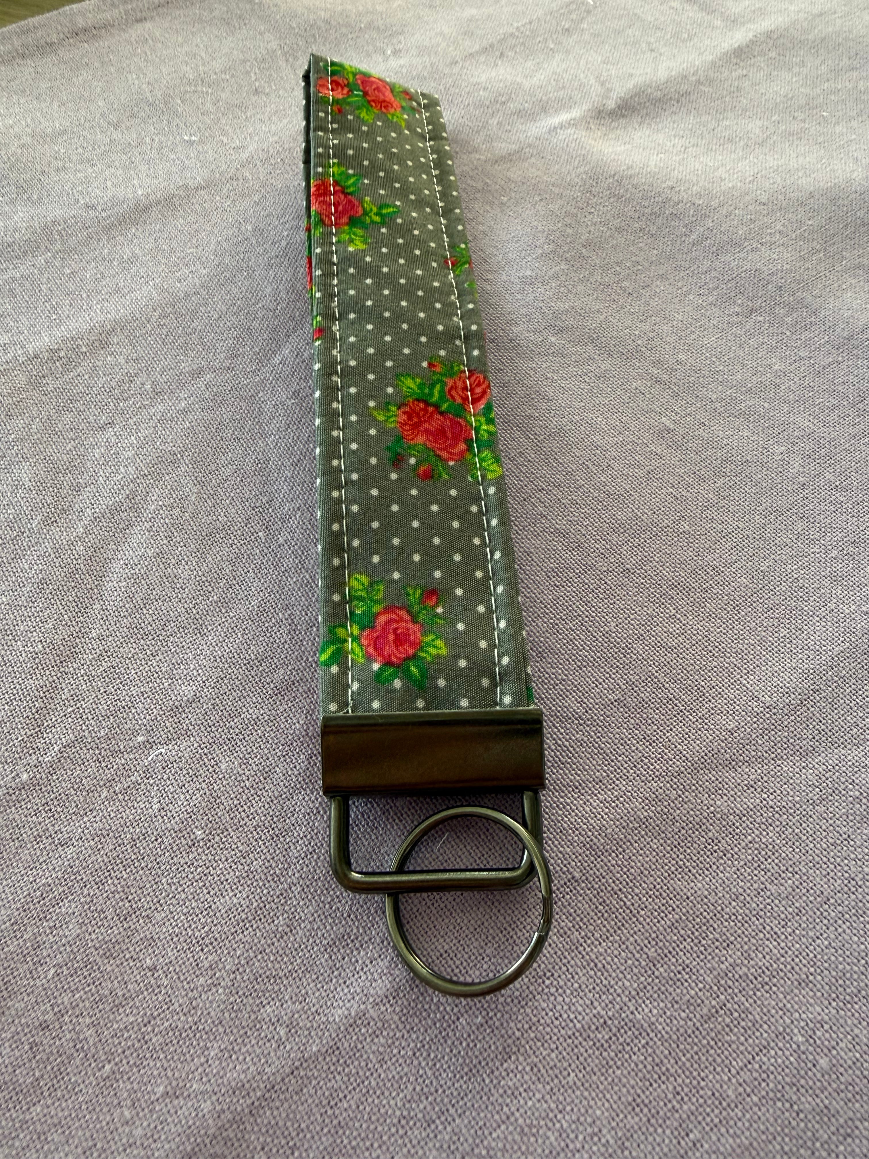 Wristlet Schlüsselanhänger "Midnight rose"