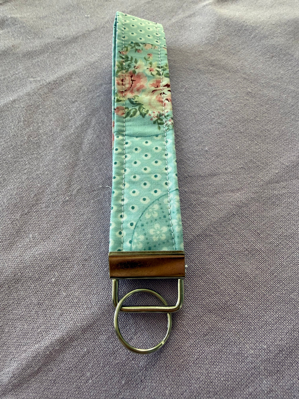 Wristlet Schlüsselanhänger "Blue garden charm"