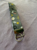 Wristlet Schlüsselanhänger "Nordic meadow"