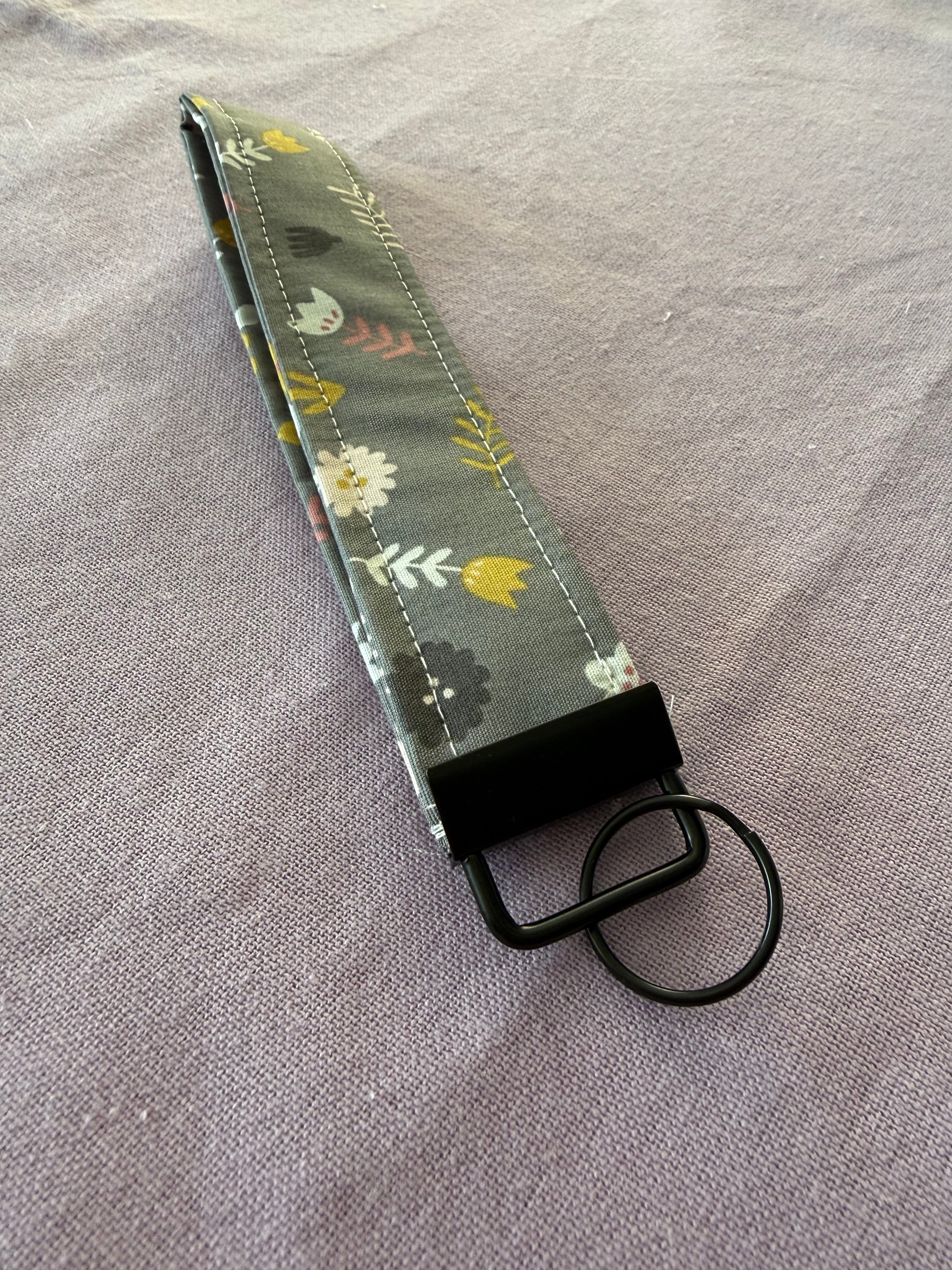 Wristlet Schlüsselanhänger "Nordic meadow"