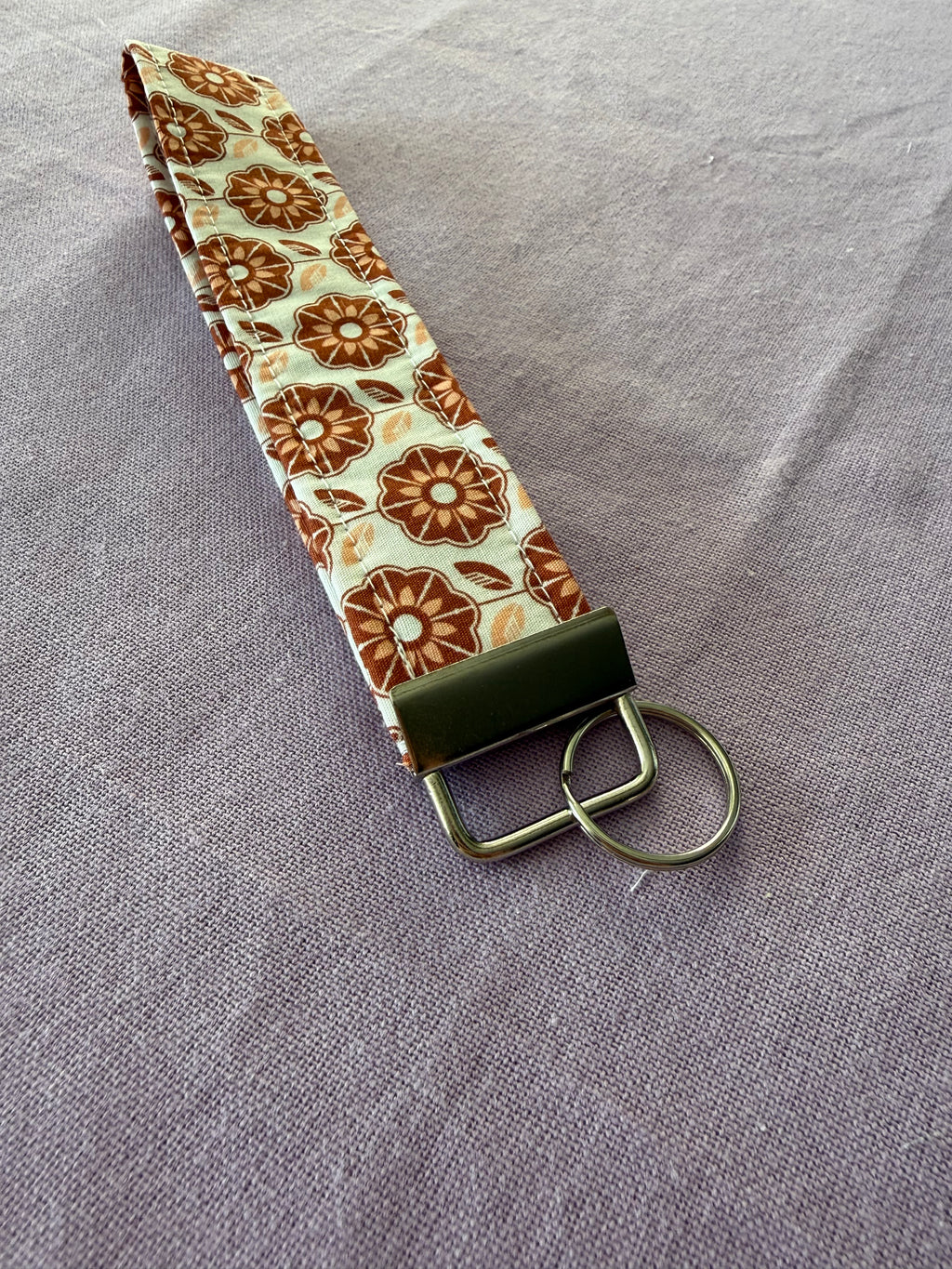 Wristlet Schlüsselanhänger "Terra Blossom"