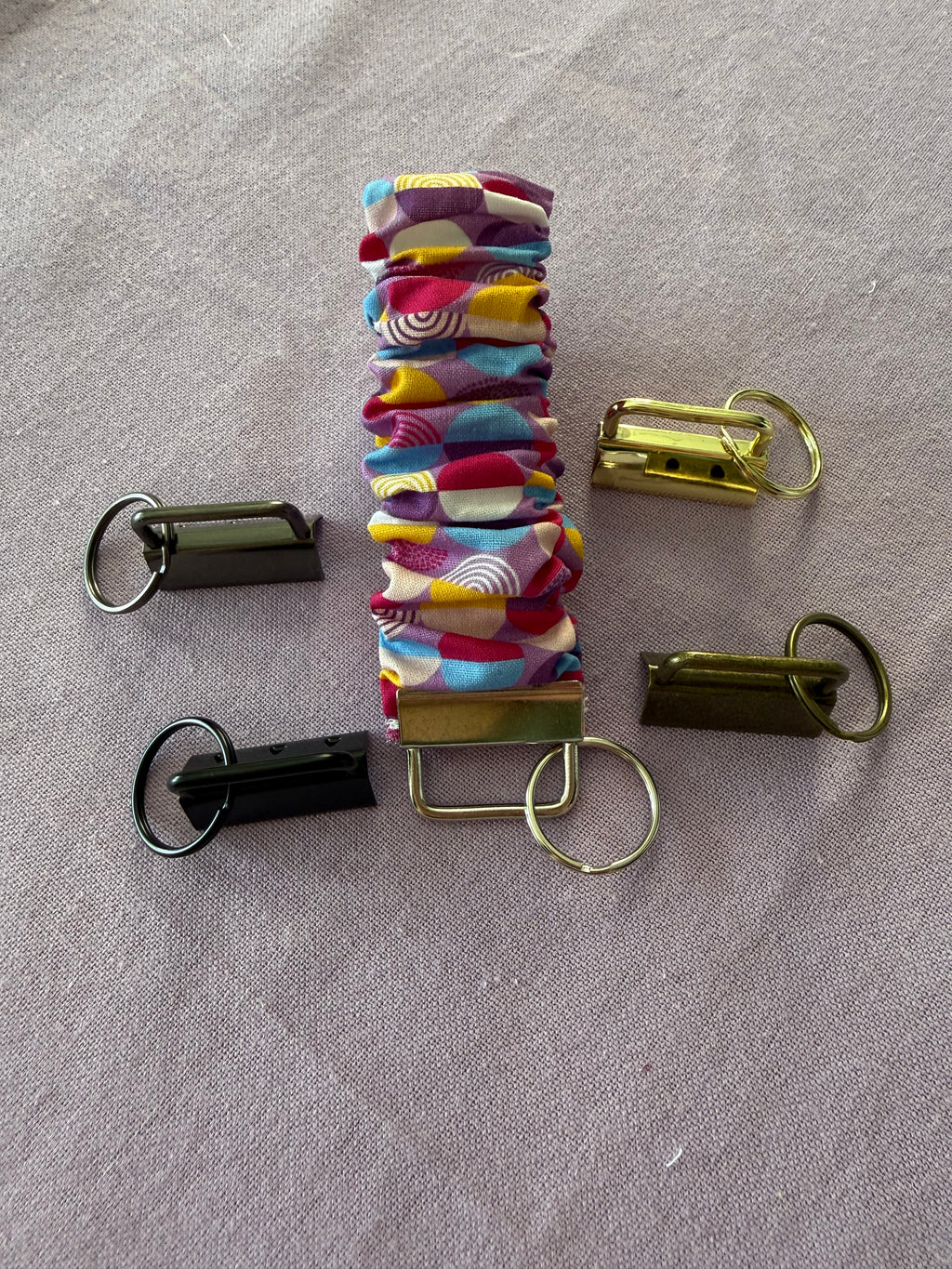 Scrunchy Schlüsselanhänger "Candy Pop"