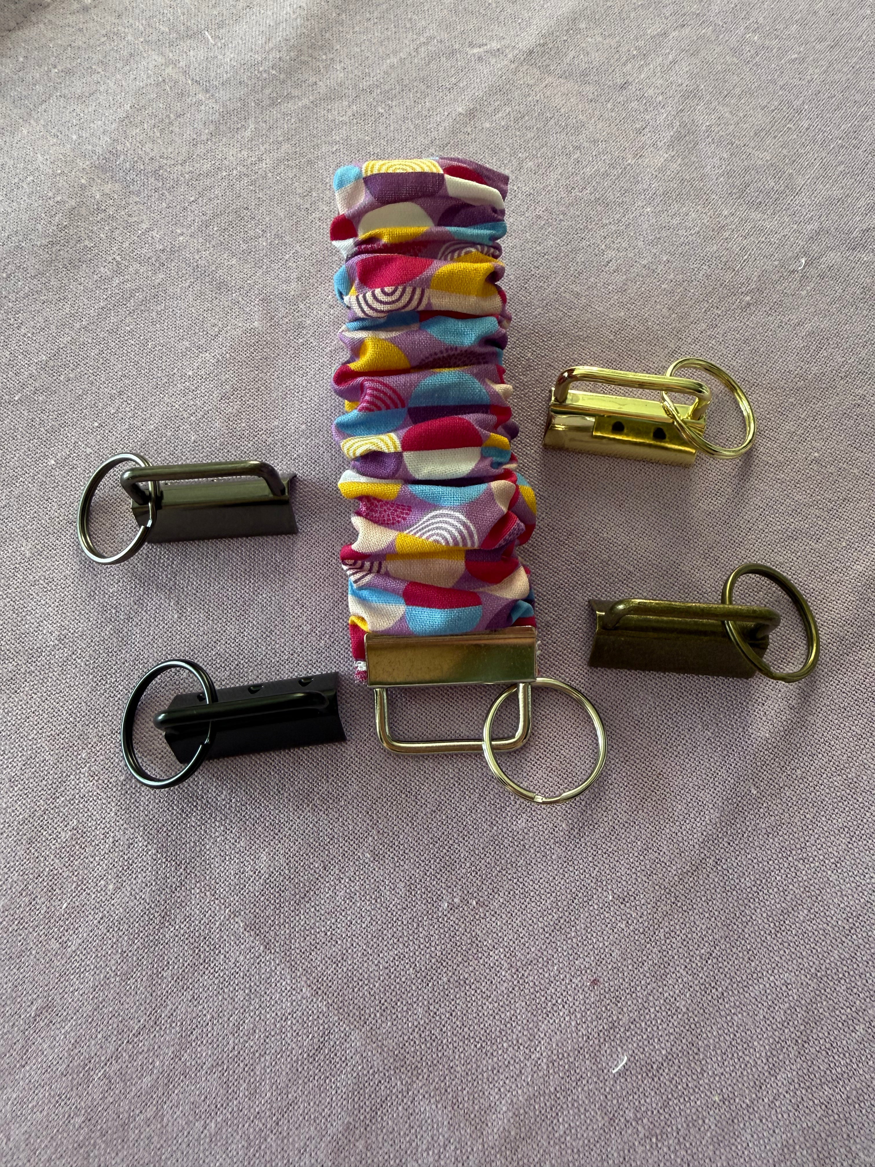 Scrunchy Schlüsselanhänger "Candy Pop"