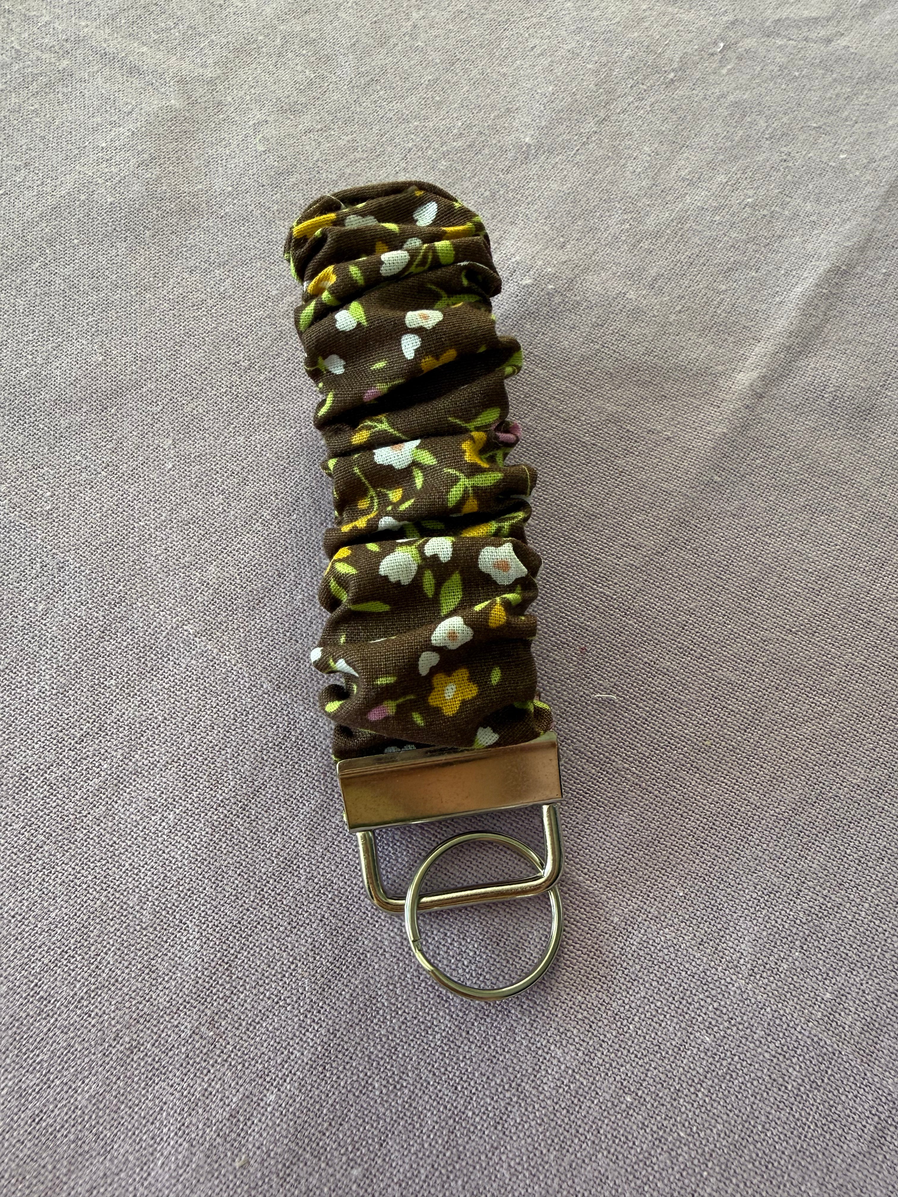 Scrunchy Schlüsselanhänger "Woodland charm "