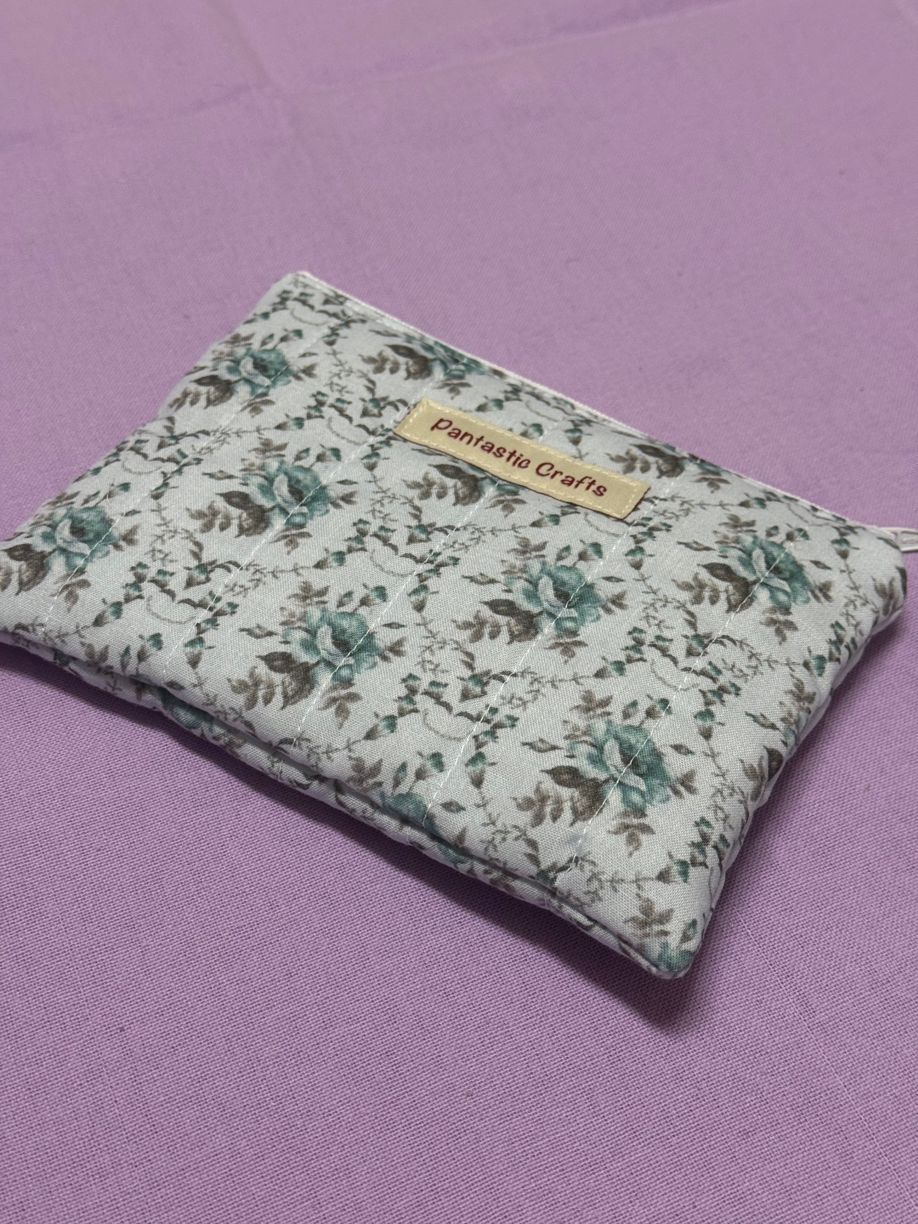 Kleines Täschchen "Ivy Blossom Charm"